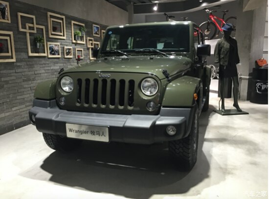 帶你走進(jìn)這家傳說中的最酷炫的Jeep展廳領(lǐng)略一番(圖6) 帶你走進(jìn)這家傳說中的最酷炫的Jeep展廳領(lǐng)略一番(圖6)