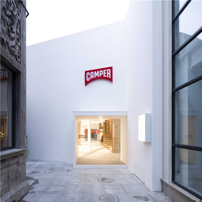 亞洲最具影響力設(shè)計(jì)獎(jiǎng)商業(yè)空間銅獎(jiǎng) Camper展廳(圖1) 亞洲最具影響力設(shè)計(jì)獎(jiǎng)商業(yè)空間銅獎(jiǎng) Camper展廳(圖1)