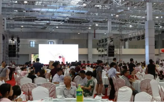 華南城國際會(huì)展中心首個(gè)展會(huì)圓滿結(jié)束(圖3) 華南城國際會(huì)展中心首個(gè)展會(huì)圓滿結(jié)束(圖3)