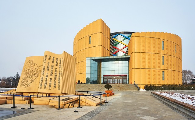 Vivitek(麗訊)工程投影助力松原規(guī)劃展覽館(圖1) Vivitek(麗訊)工程投影助力松原規(guī)劃展覽館