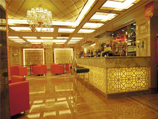 南通冠珠2000平奢華展廳 舒適 時尚 品味(圖5) 南通冠珠2000平奢華展廳 舒適 時尚 品味(圖5)