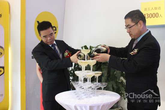 中山亞薩合萊旗艦展廳盛大開業(yè) 中山亞薩合萊旗艦展廳盛大開業(yè)