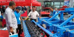 普勞恩德(PLAUERN)參加2016新疆農(nóng)機博覽會