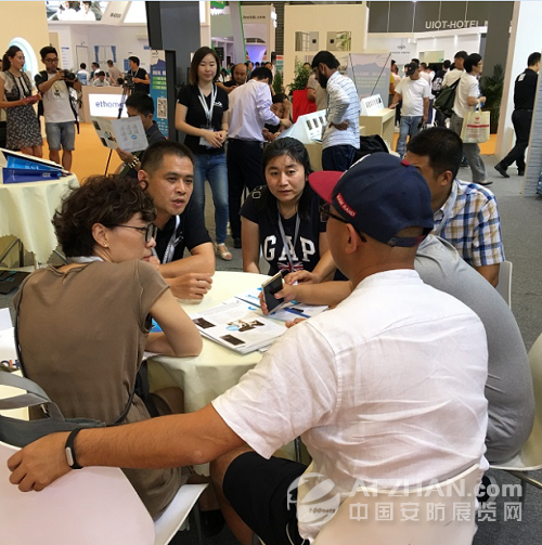 新和創(chuàng)展位引爆上海國(guó)際智能家居展(圖3) 新和創(chuàng)展位引爆上海國(guó)際智能家居展(圖3)