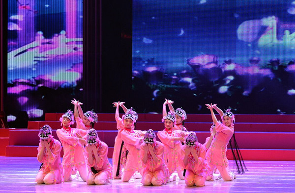 第五屆中國(guó)(嘉峪關(guān))國(guó)際短片電影展(圖2) 第五屆中國(guó)(嘉峪關(guān))國(guó)際短片電影展(圖2)