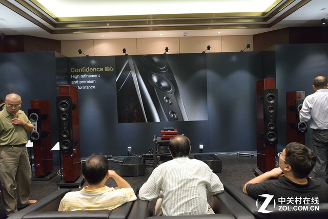 全系音箱產品亮相 丹拿展廳觀者如潮(圖2) 全系音箱產品亮相 丹拿展廳觀者如潮