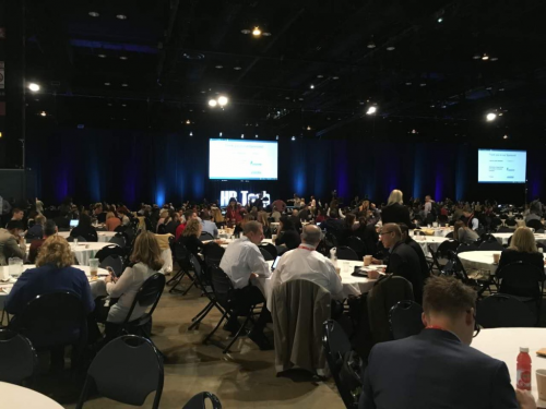 達幫網(wǎng)驚艷亮相第19屆美國人力資源技術(shù)展(圖3) thumb_IMG_0174_1024.jpg