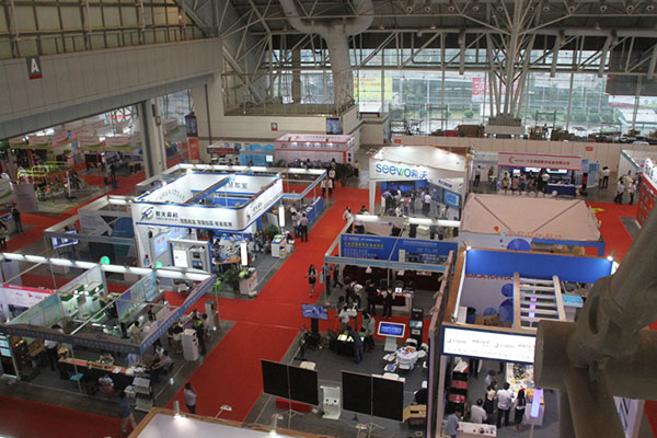 2016南京展:創(chuàng)新教育裝備引領(lǐng)教育未來(lái)(圖1) 2016南京展:創(chuàng)新教育裝備引領(lǐng)教育未來(lái)(圖1)