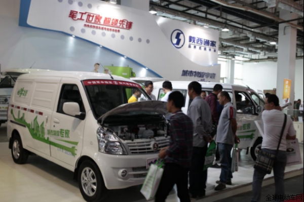 陜汽通家的純電動物流車——電牛2號驚喜亮相 陜汽通家的純電動物流車——電牛2號驚喜亮相